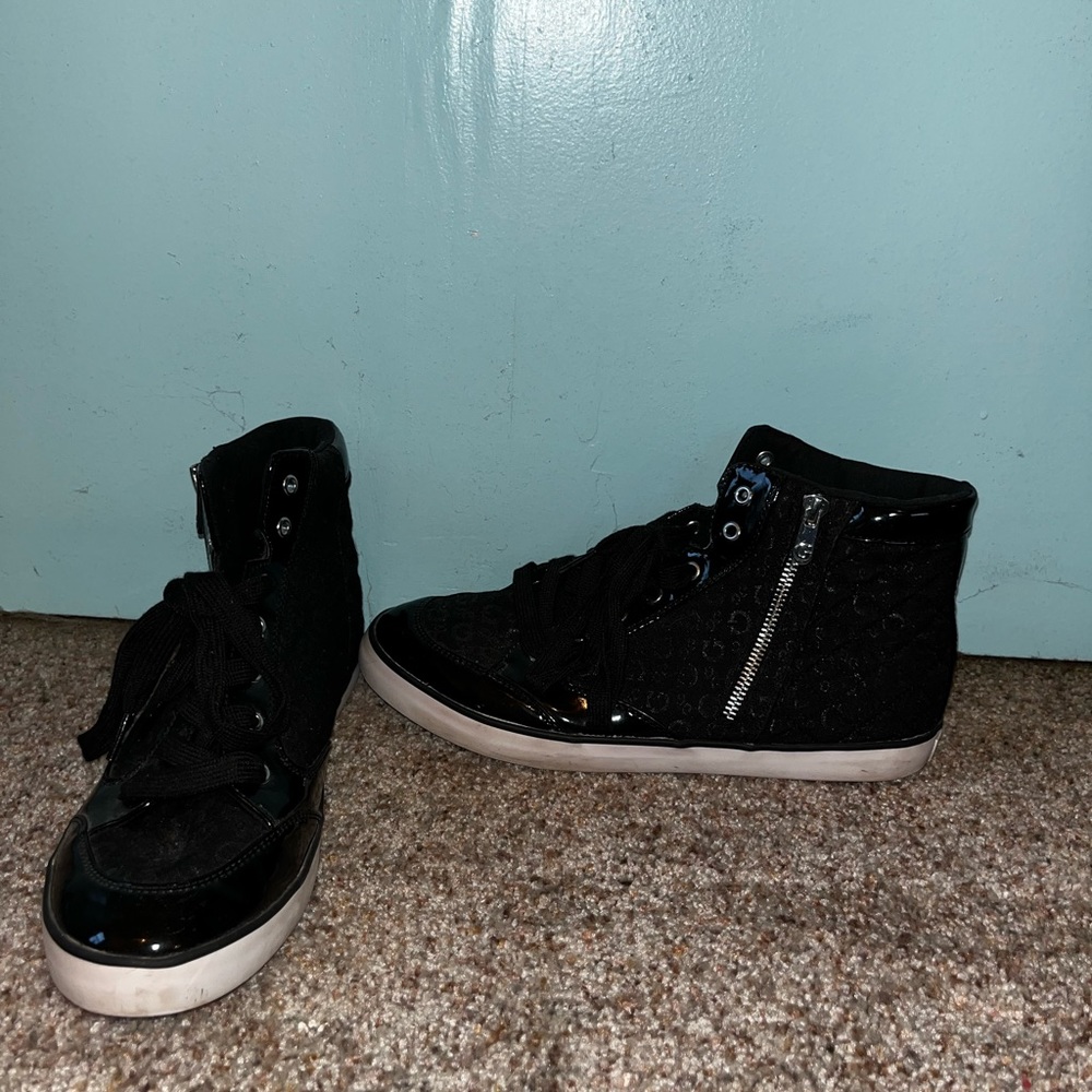 Guess Sneakers